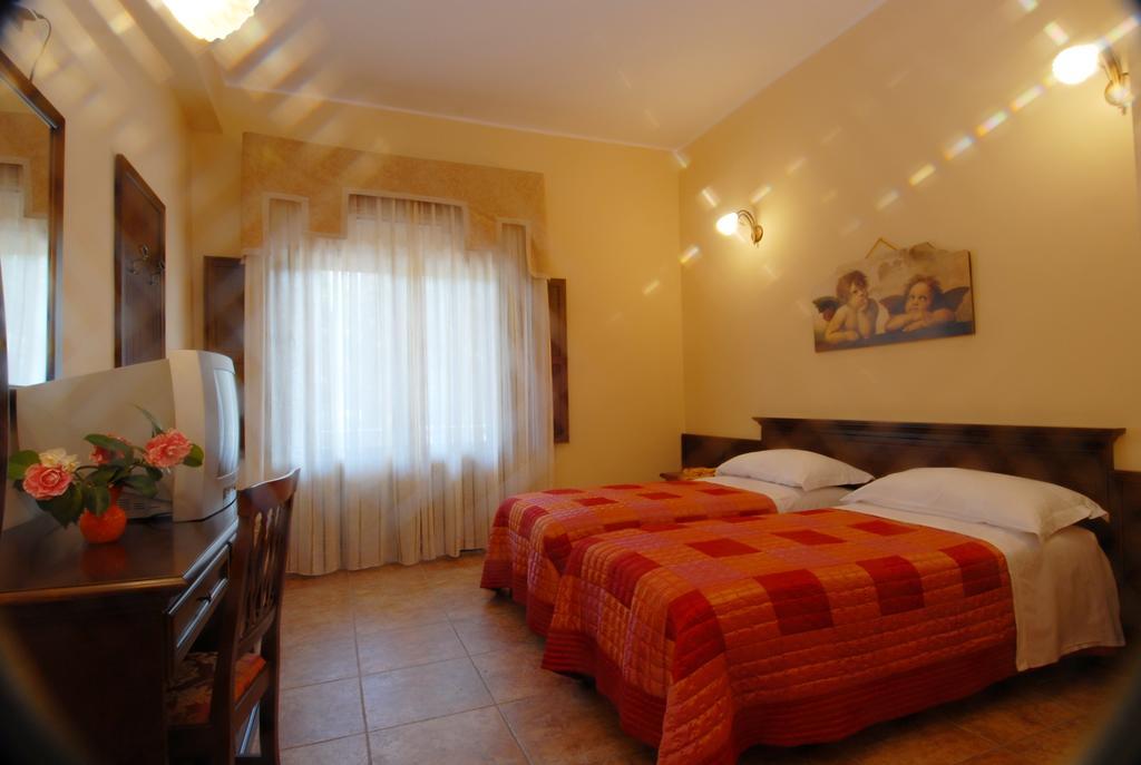 Hotel La Fontanella Serra San Bruno Exterior foto